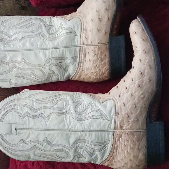 Diamante 5 Boots size 10. Beige.  #29 - Picture 1 of 7